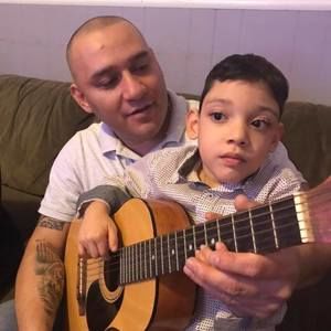 Meet your Posher, Leonel